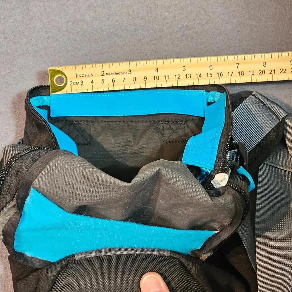 Thule Perspektiv TPDP 101Slr Daypack Camera Bag VERY CLEAN Shoulder Sling